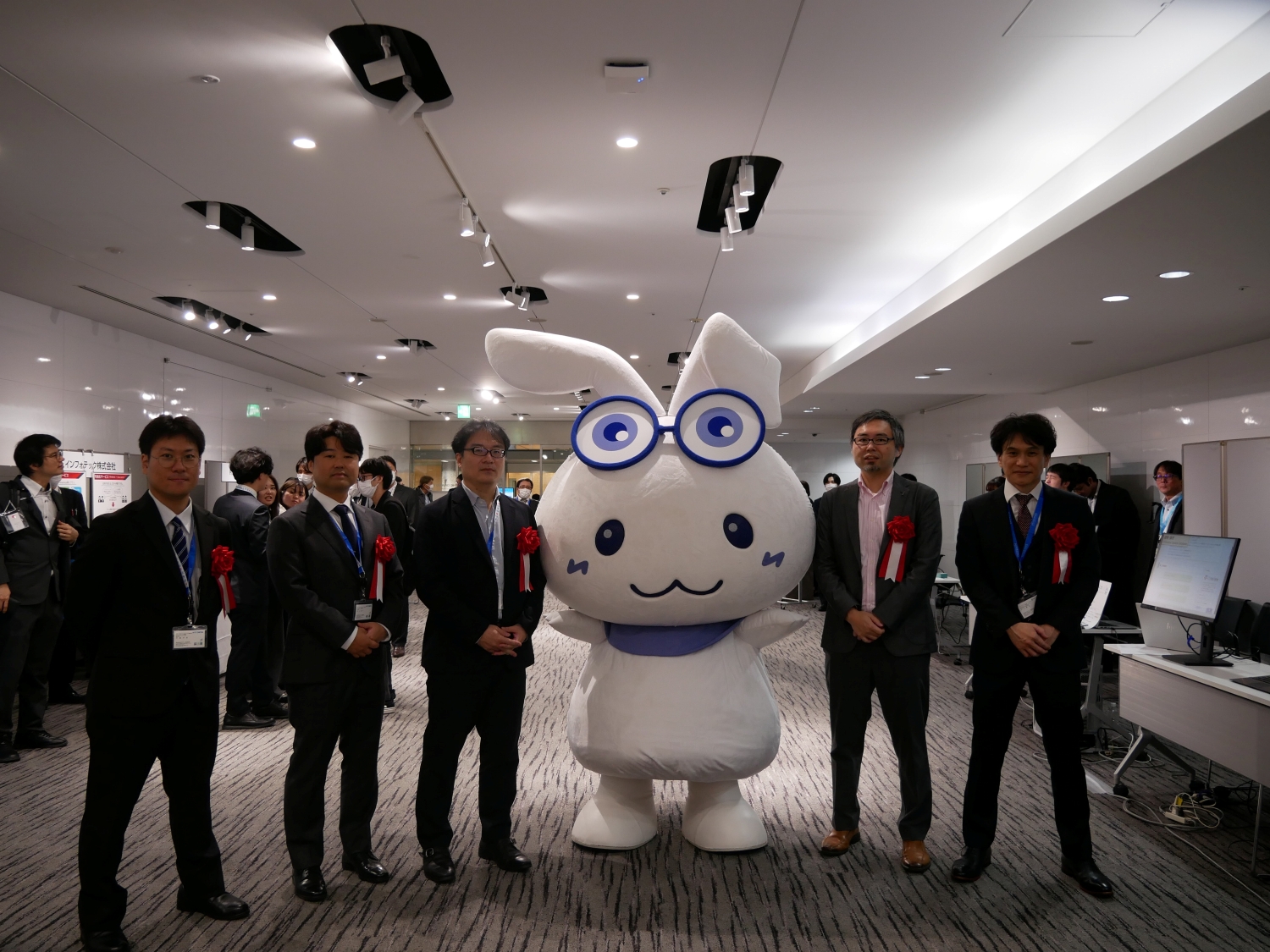 HW2025 講師陣×もにた